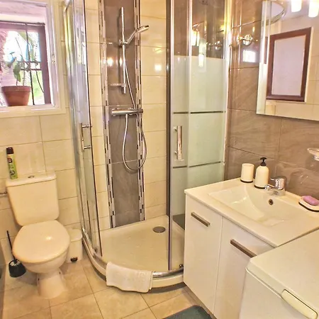 Franche Valeine Apartman